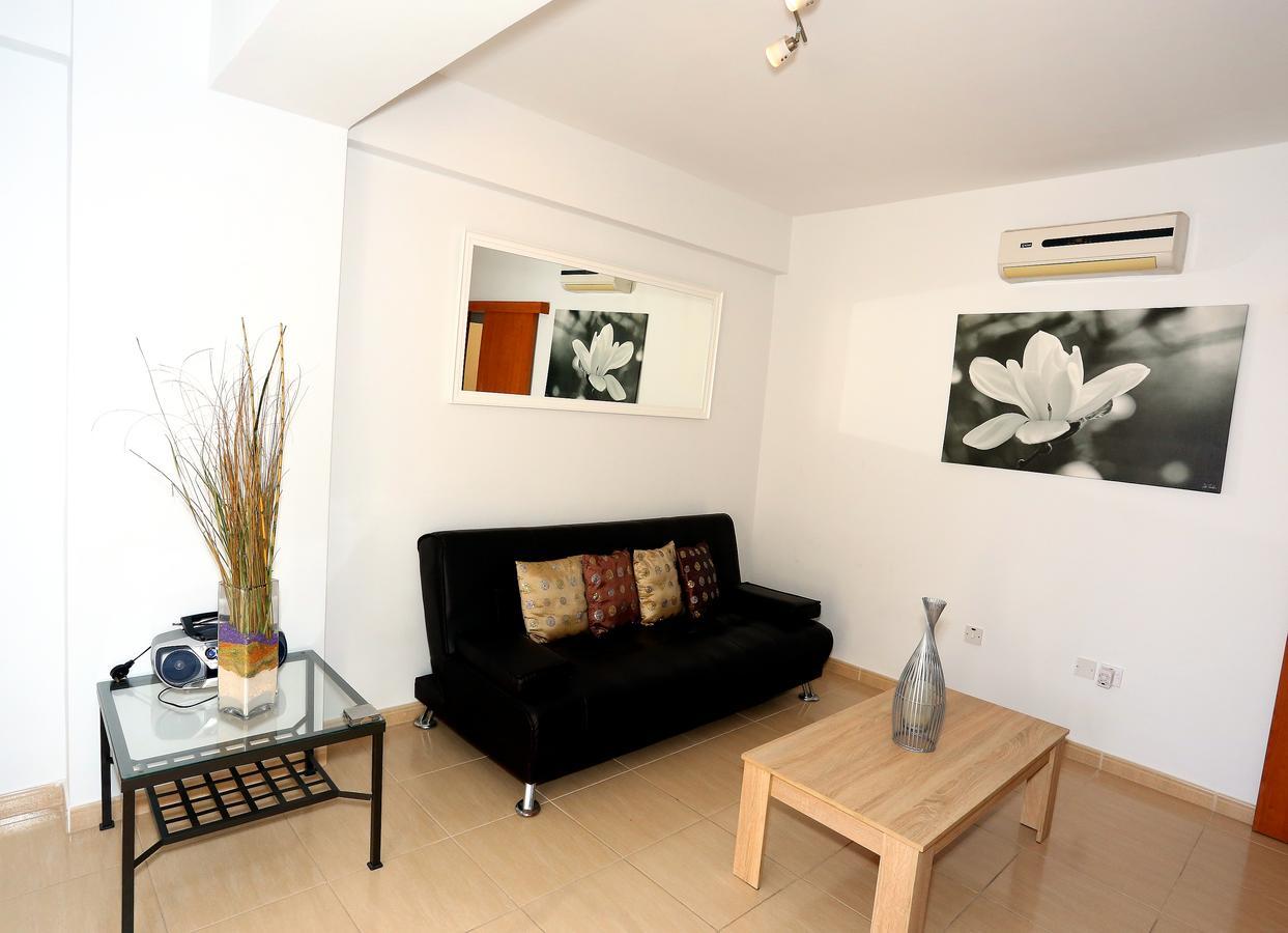 Penelope Court Apartment 102 Ларнака Екстериор снимка